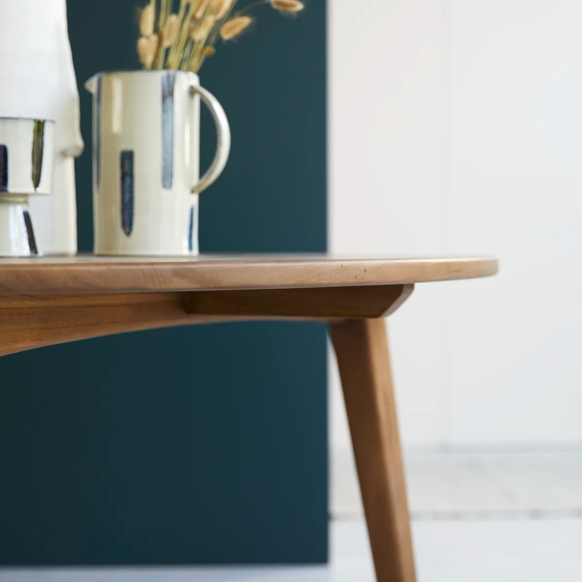 Grasshopper - Solid Wood Table