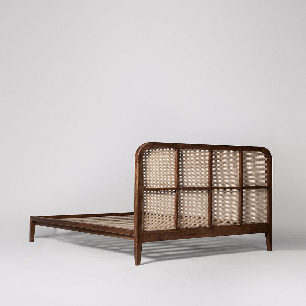 Raphia Solidwood & Cane Bed