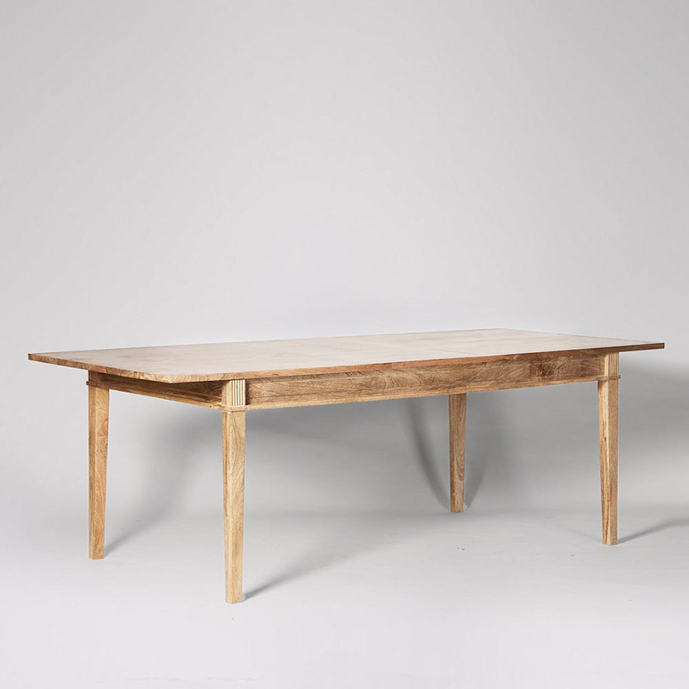 Claudy Extendable Dining Table