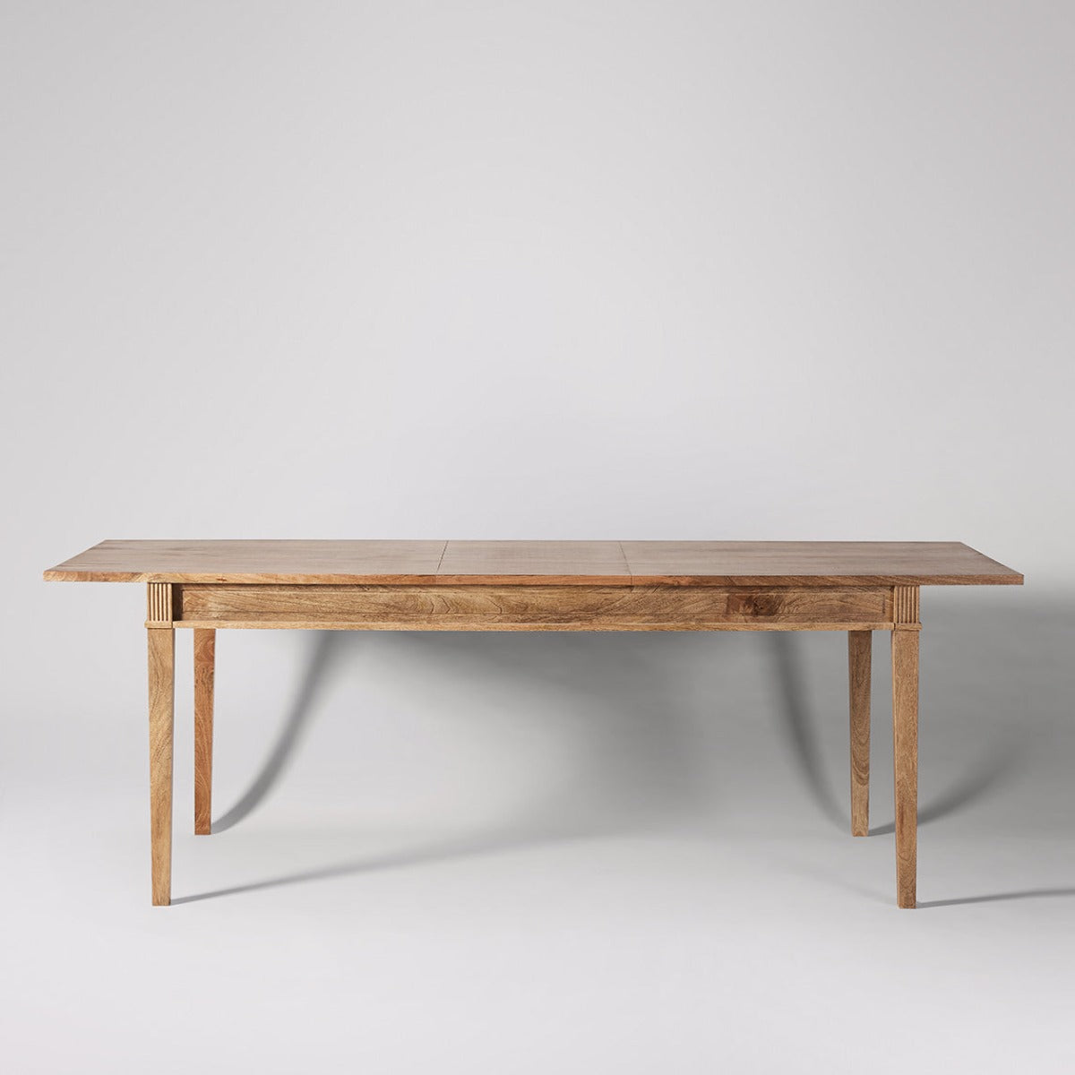 Woodworm | Claudy | Premium Dining Table| Extendable | Solid Wood | Extendable Look